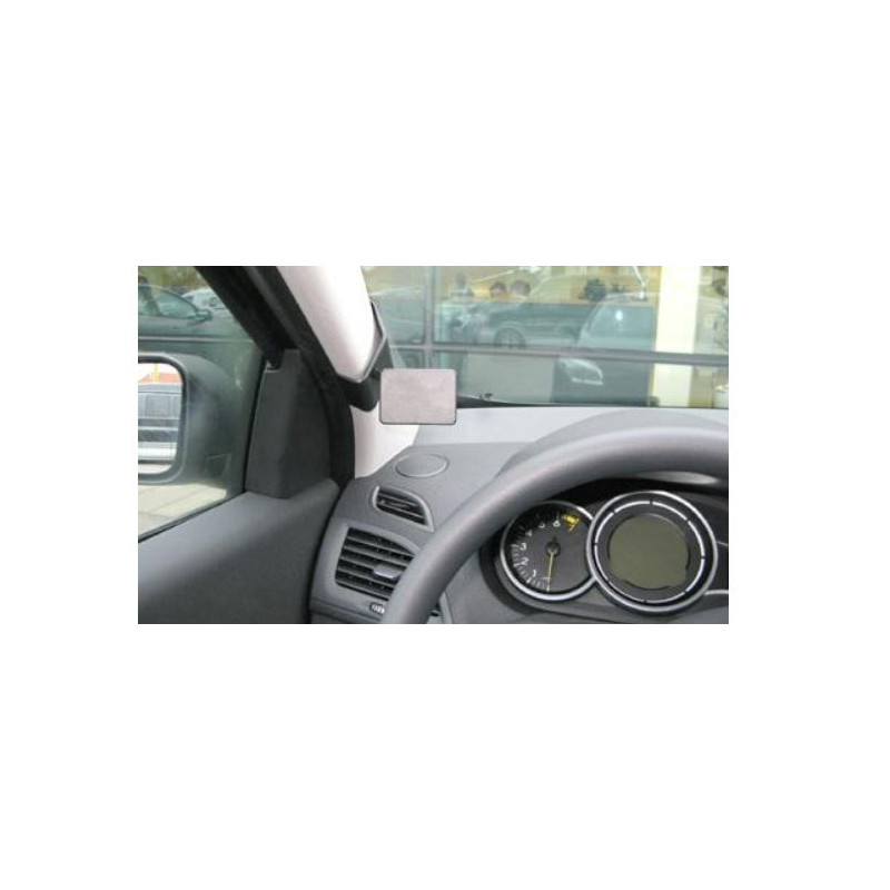 Brodit ProClip Left mount - Renault Fluence/Mégane III 2009-2016