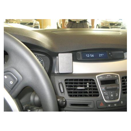 Brodit ProClip Center mount - Renault Laguna 2008-2015