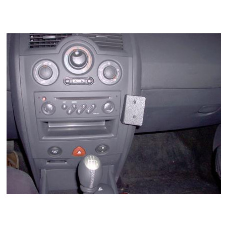 Brodit ProClip Angled mount - Renault Mégane II 2003-2009