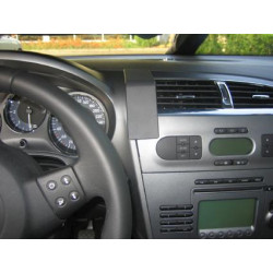 Brodit ProClip Center mount - Seat Leon 2006-2012