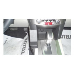 Brodit ProClip Console mount, Left - Subaru Outback 10-14