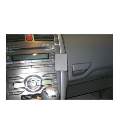 Brodit ProClip Angled Mount Toyota Auris/Auris Full Hybrid 07-12