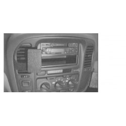 Brodit ProClip Center mount - Toyota LandCruiser 100 98-01