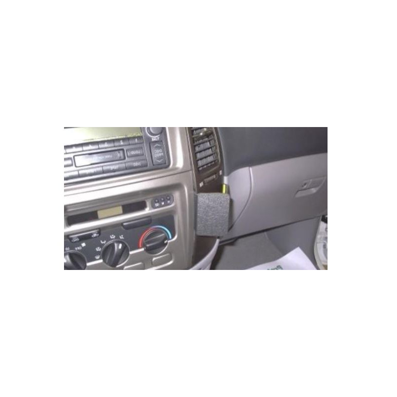 Brodit ProClip Angled mount - Toyota LandCruiser 100 02-07
