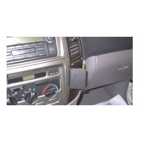 Brodit ProClip Angled mount - Toyota LandCruiser 100 02-07