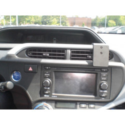 Brodit ProClip Center Mount - Toyota Prius c 2012-2017