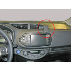 Brodit ProClip Center Mount, Right - Toyota Yaris 15-20