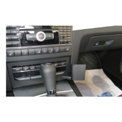 Brodit ProClip Angled mnt Mercedes Benz E-Class multi mod. 10-17