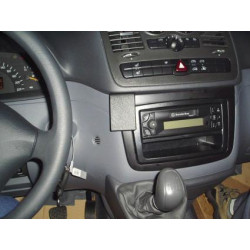 Brodit ProClip Center low Mercedes Benz V-Class/Viano/Vito 04-06