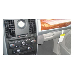 Brodit ProClip Angled Mount - Chrysler Voyager 08-11