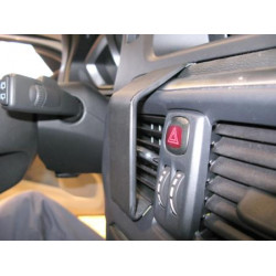 Brodit ProClip Center mount - Volvo V40 13-20