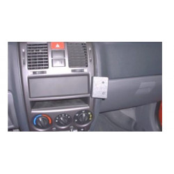 Brodit ProClip Angled Mount - Hyundai Getz 2002-2005