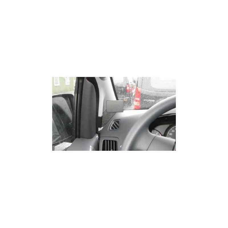 Brodit ProClip Left mount - Hyundai H1 2009-2020