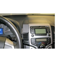 Brodit ProClip Center Mount - Hyundai i30 2008-2012