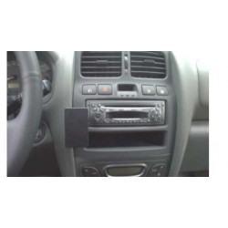 Brodit ProClip Center Mount - Hyundai Santa Fe 2001-2005