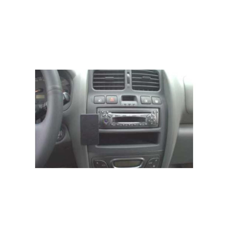 Brodit ProClip Center Mount - Hyundai Santa Fe 2001-2005 Brodit ProClip Center Mount - Hyundai Santa Fe 2001-2005