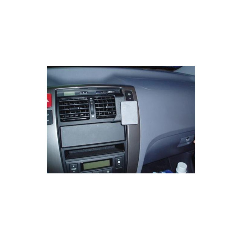 Brodit ProClip Angled mount - Hyundai Tucson 2005-2009