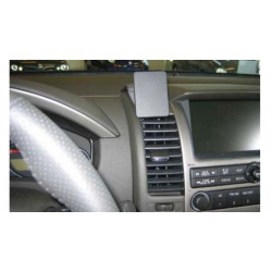 Brodit ProClip Center Mount - Nissan multi model 2005-2010