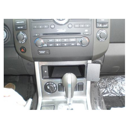 Brodit ProClip Angled Mount - Nissan Pathfinder 2010-2012