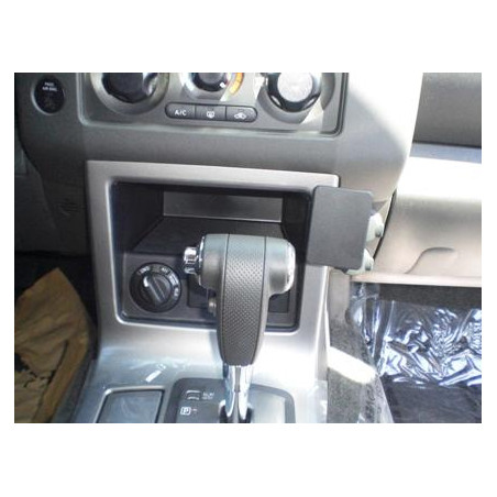 Brodit ProClip Angled Mount- Nissan Pathfinder 2010-2012