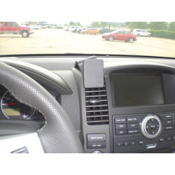 Brodit ProClip Center Mount- Nissan Pathfinder 2010-2012