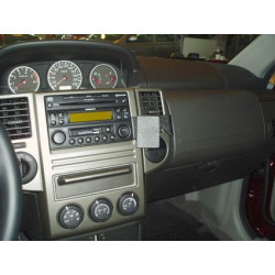 Brodit ProClip Angled Mount - Nissan X-Trail 2004-2007