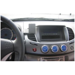 Brodit ProClip Center Mount - Mitsubishi L200 2006-2015