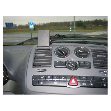 Brodit ProClip Center mt Mercedes Benz V-Class/Viano/Vito 04-14