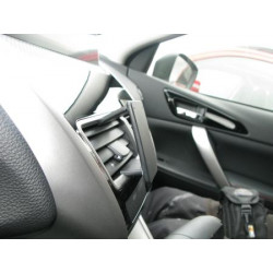Brodit ProClip Center Mount - Mitsubishi Eclipse Cross 2018-2020