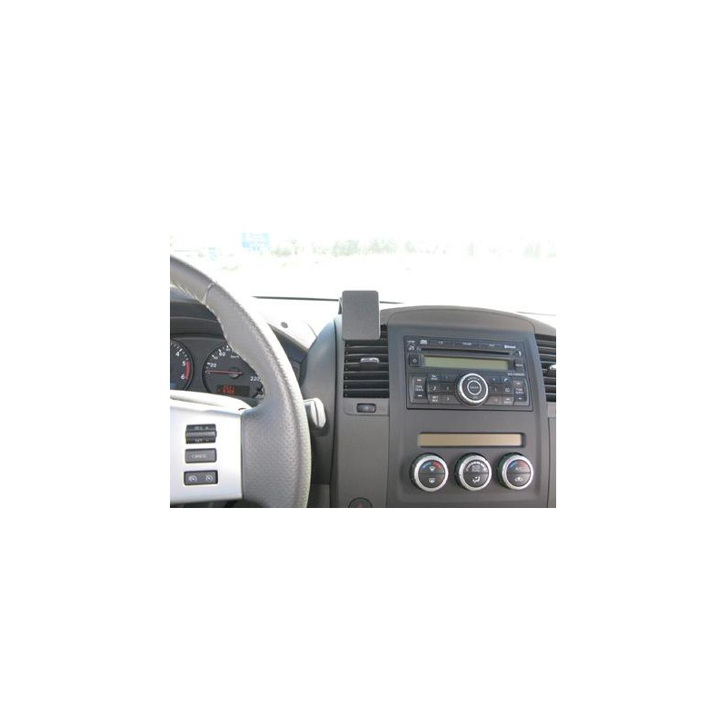 Brodit ProClip Center Mount - Nissan King Cab / Navara 2011-2015 Brodit ProClip Center Mount - Nissan King Cab / Navara 2011-2015