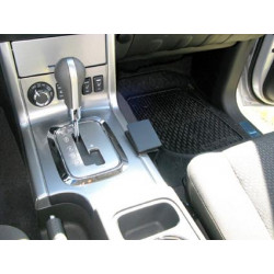 Brodit ProClip Console Mount - Nissan King Cab/ Navara 2011-2015