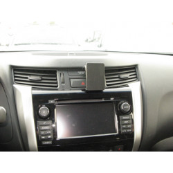 Brodit ProClip Center Mount- Nissan Navara/Renault Alaskan 16-21