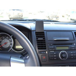 Brodit ProClip Center Mount - Nissan Tiida/Tiida Latio 2007-2011